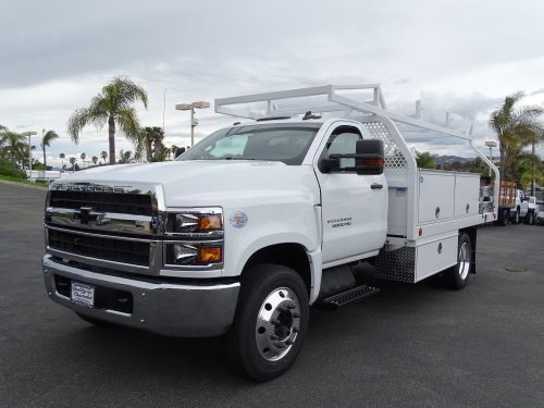 2023 Chevrolet Silverado 5500HD Work Truck